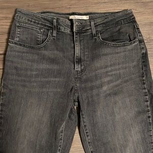 Levi’s 721 High Rise Skinny Jeans